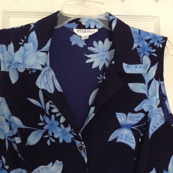 Studio I Blue Floral Sleeveless Shirt Dress - Picture 2 of 7